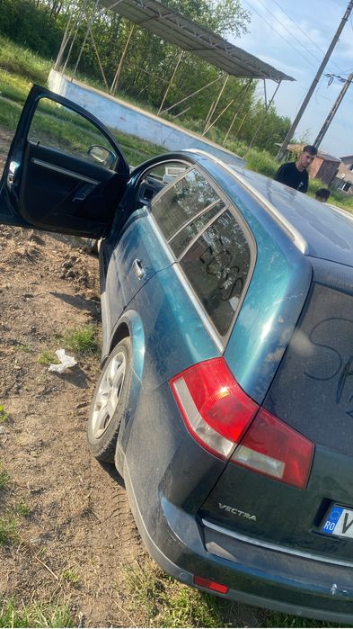 Opel Vectra 2.2 benzină radiată