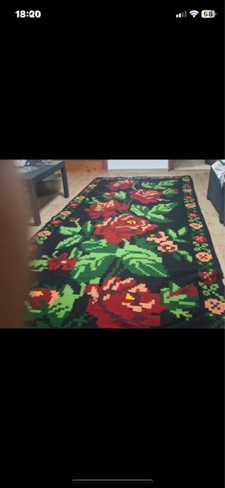 Vand covor cusut manual, vechi si ingrijit!!!