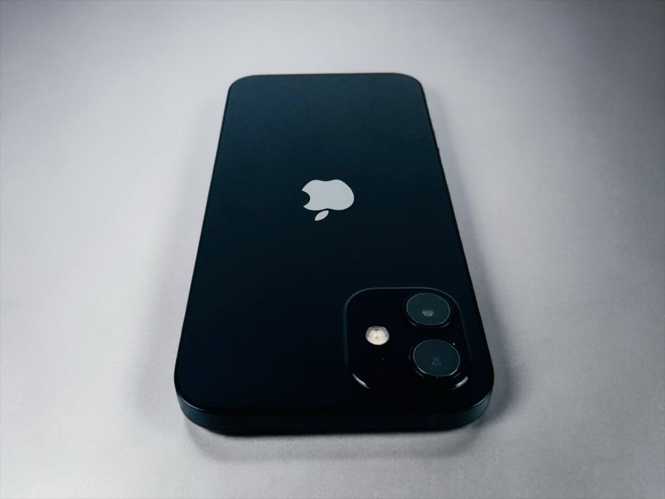 Apple iPhone 12 128GB Black Перфектен! Гаранция!