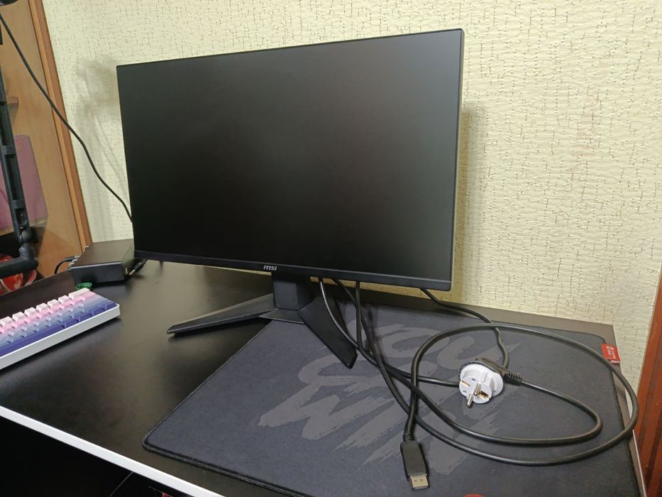 Монитор MSI mag 255XF 300 герцев