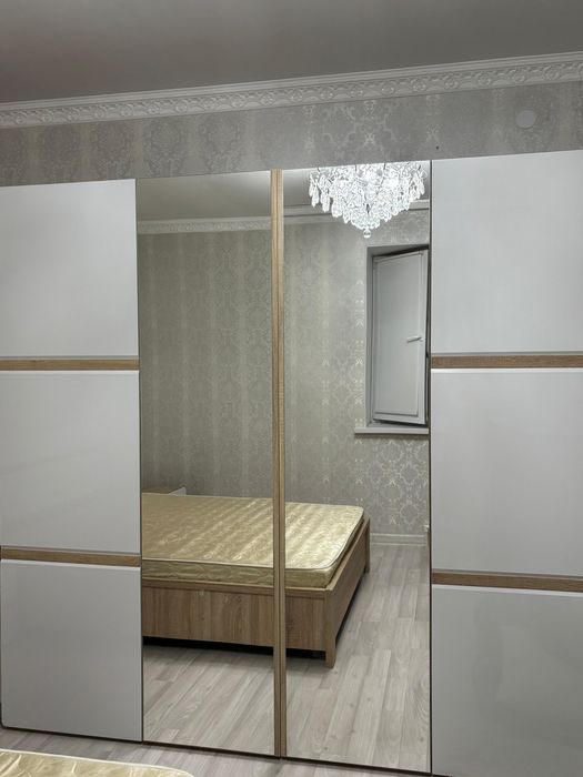 Продается спальный гарнитур