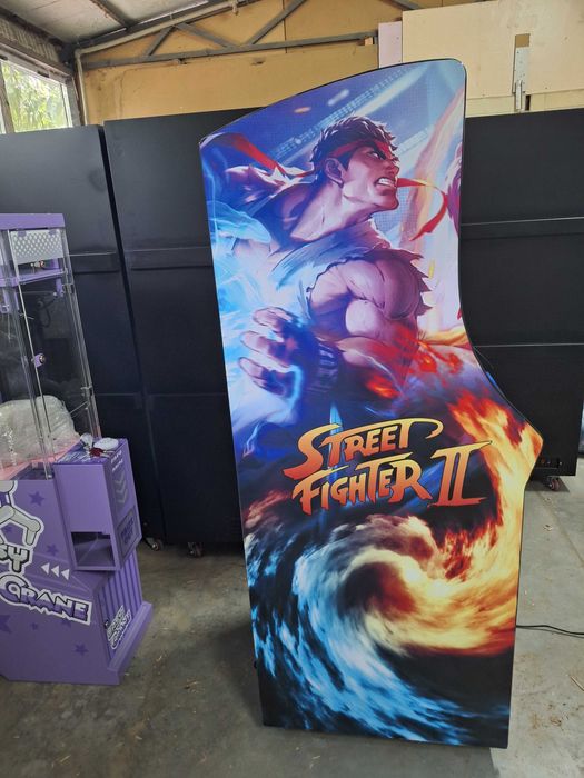боксова круша игра аркада TEKKEN 7 или STREET FIGHTER V