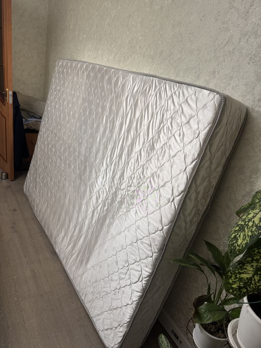 Матрас размер 140*200