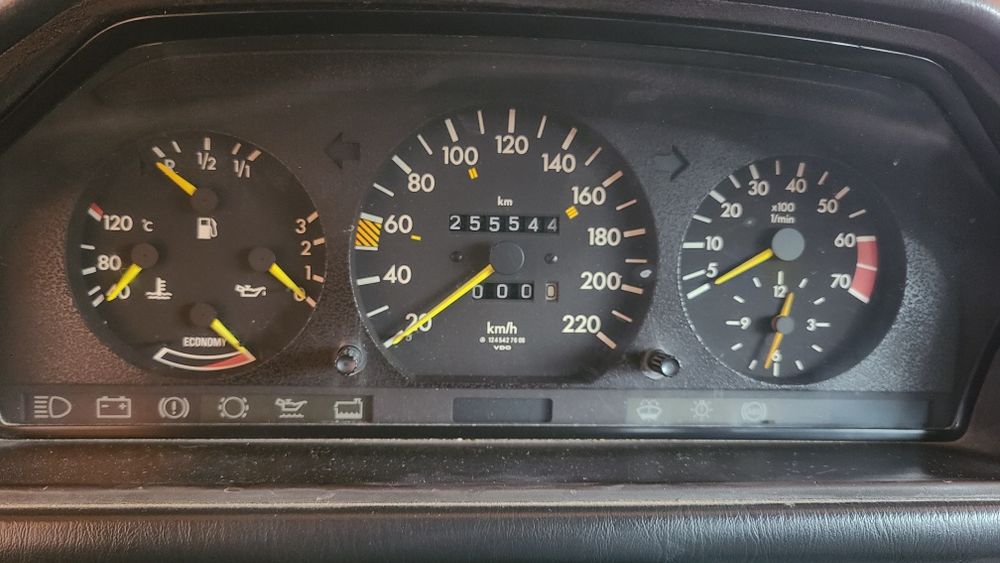 Mercedes Benz w124 e230