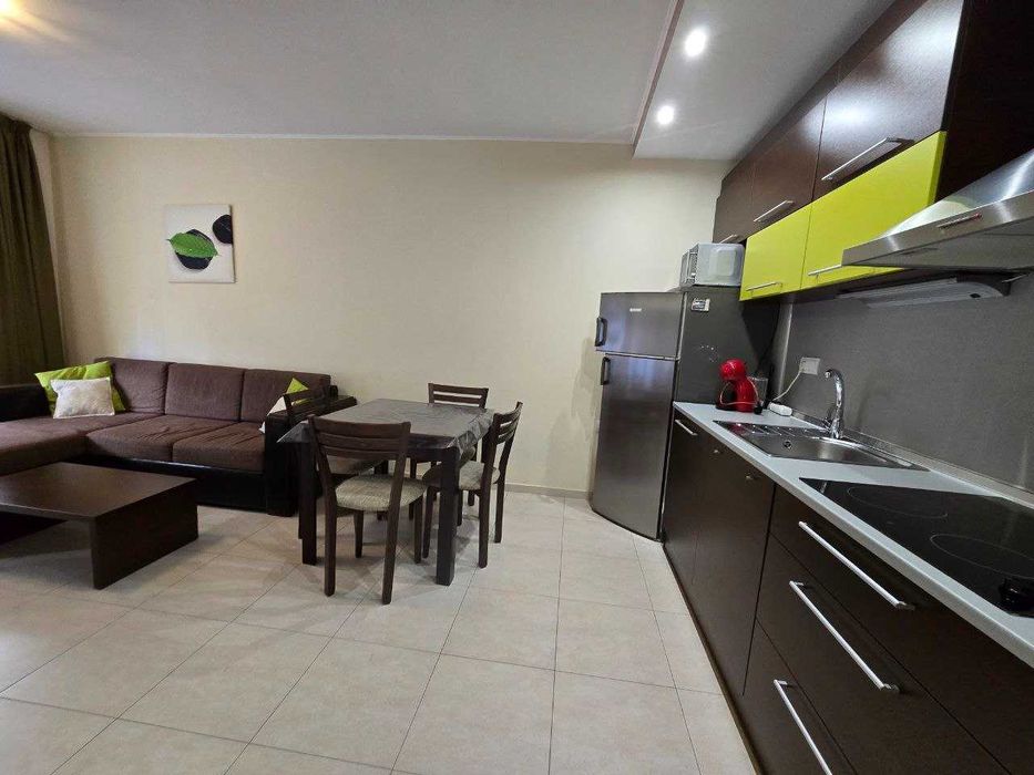 Продава се Двустаен апартамент в Свети Влас - 60 кв.м за 1367 €/кв.м - Снимка #1