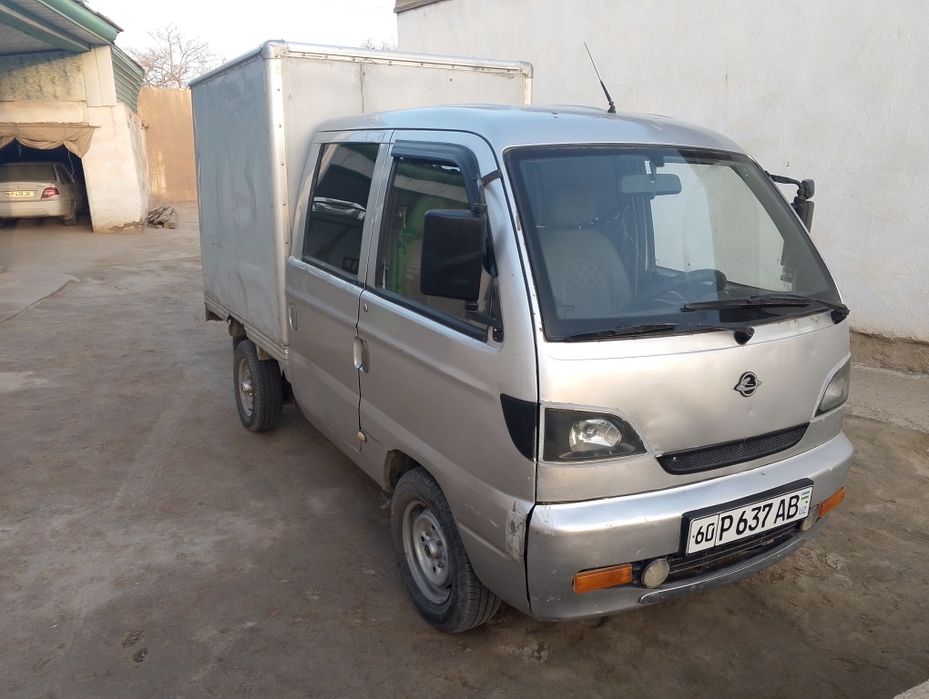 Хитой лабо сотилади