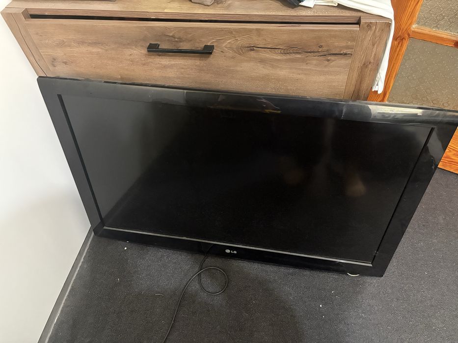 Телевизор LG б/у