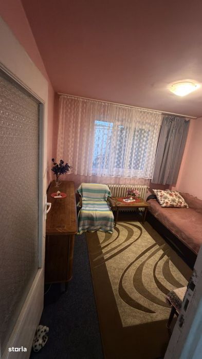 Inchiriez Apartament 2 camere 36 mp Deva etaj 1