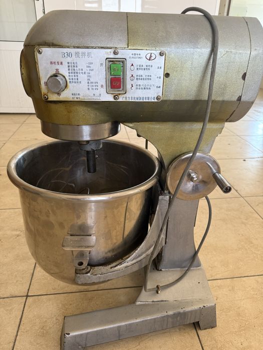 2 та 30 лт миксир б/у тез ва арзон нархда сотилади