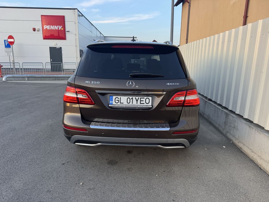 Mercedes ML350 4MATIC 3.0d 258cp Suspensie Aer Fiscal pe loc variante cu auto mai ieftin