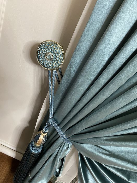 Шторы очень красивый богатый