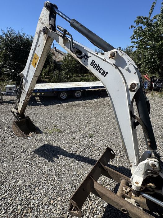 Miniexcavator Bobcat E16 1.6 tone 2011/2012 cabina incalzita