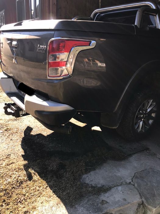 Vând Mitsubishi L200