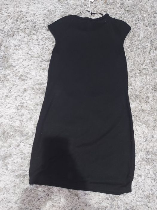 Rochita sexy, mas.S, neagra, paiete aurii noua/party