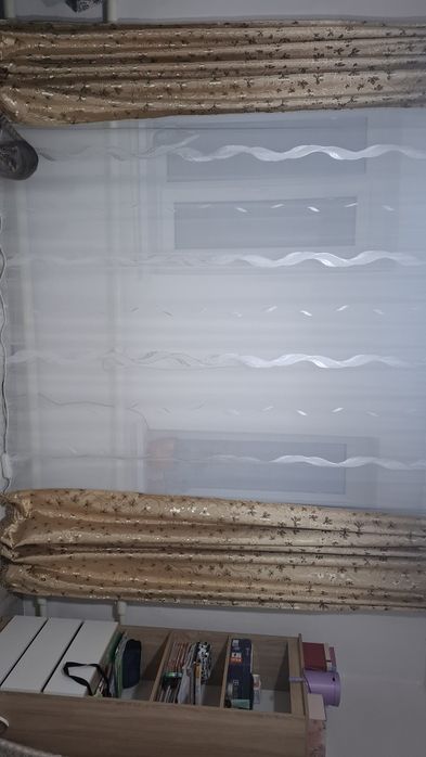 Продам шторы с тюлями