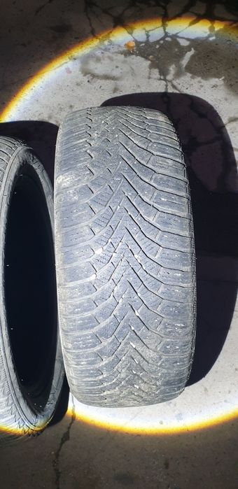 Резина зимняя 2шт