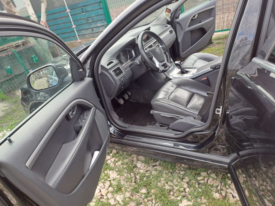 VOLVO     V 70    2014   EURO 6