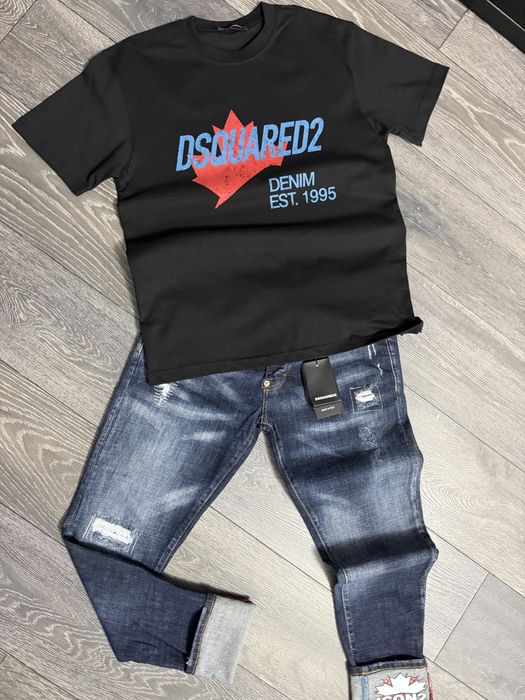 Blugi si tricou dsq2 calitate garantata