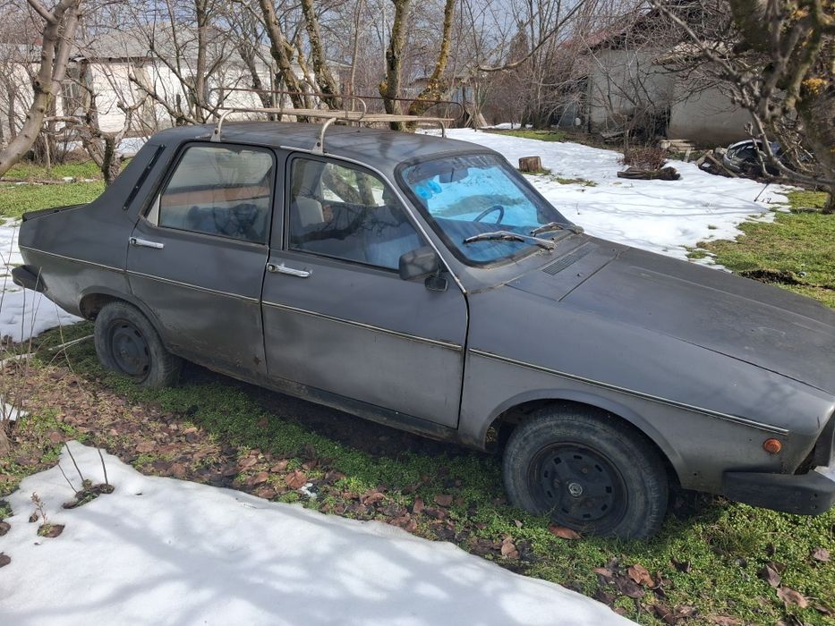 Vând Dacia 1310...
