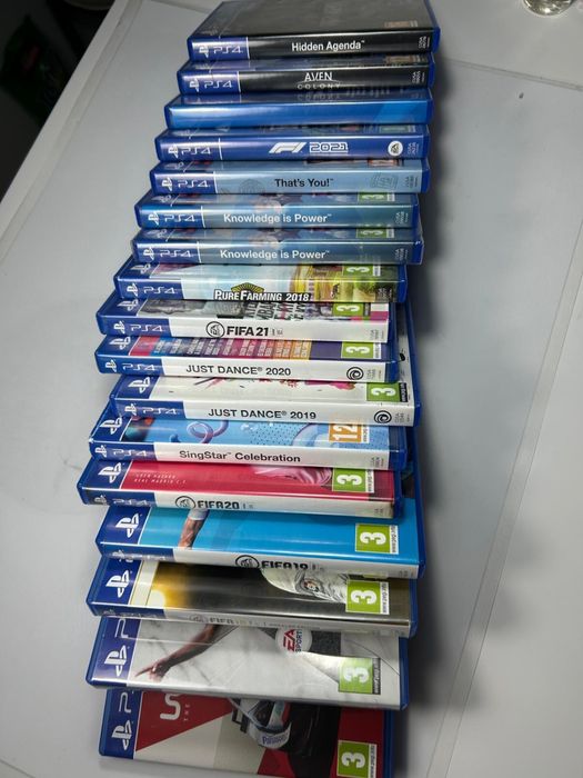 Ps4 pro 1T.