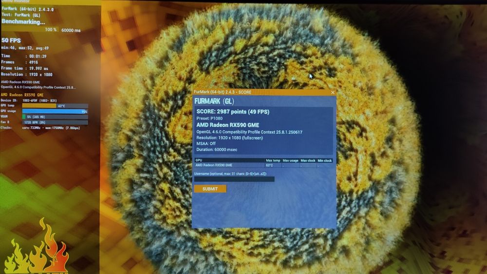 Компьютер в комплекте.