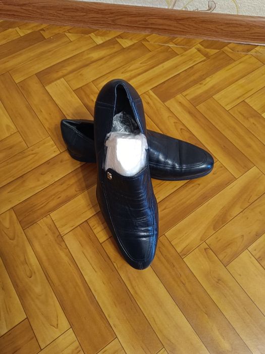 Мужские туфли 44 размера, натуральная кожа, Италия, Roberto Botielli.