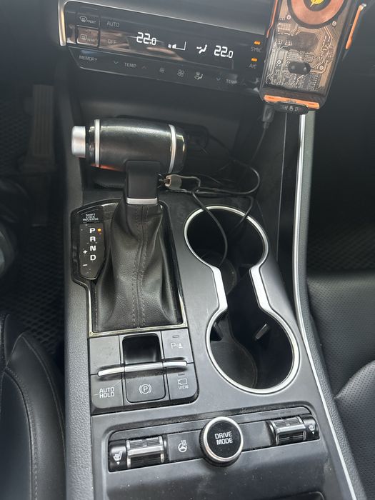 Kia K5 22500 $ kelishamiz