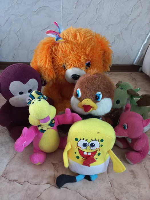 Отдам за комнатные цветы