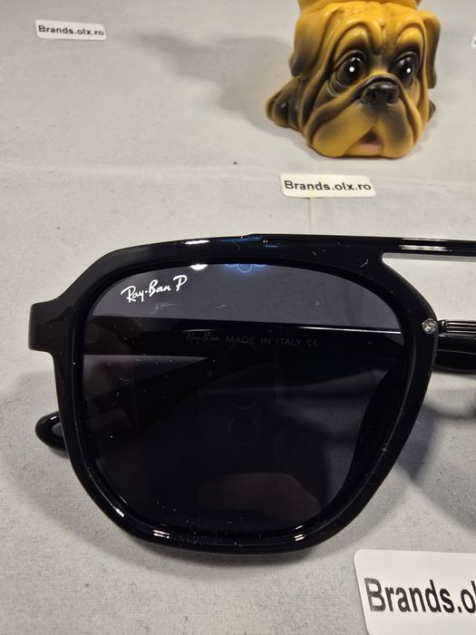 Ochelari de soare polarizati Ray-Ban RB8376, Black, Made in Italy