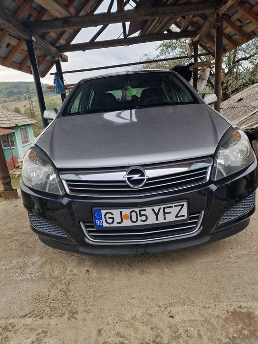 Opel astra h din 2004
