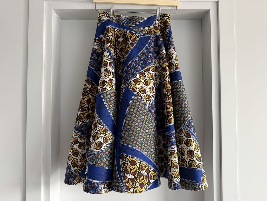 Дизайнерска пола Sassa Björg – неопрен, размер 34