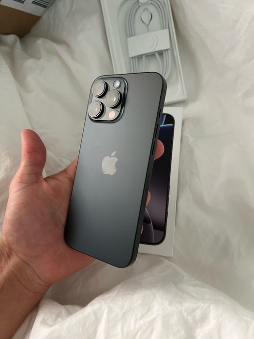 Продается Iphone 16 Pro Max LL/A 256 GB
