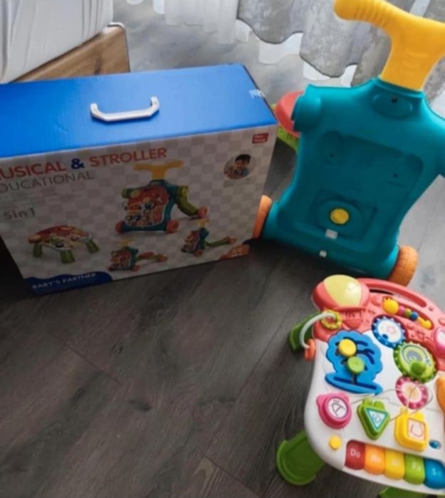 Vând antepremergator