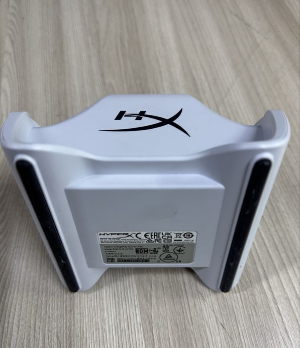 Зарядная Станция HyperX