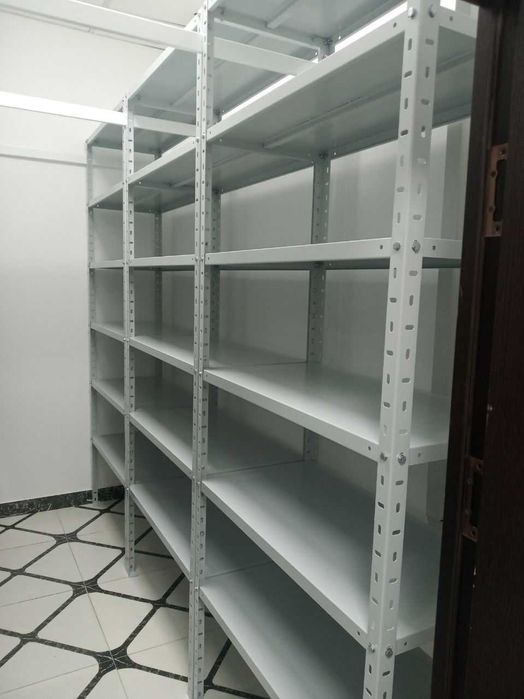 Tokchali stellajlar ofis uchun