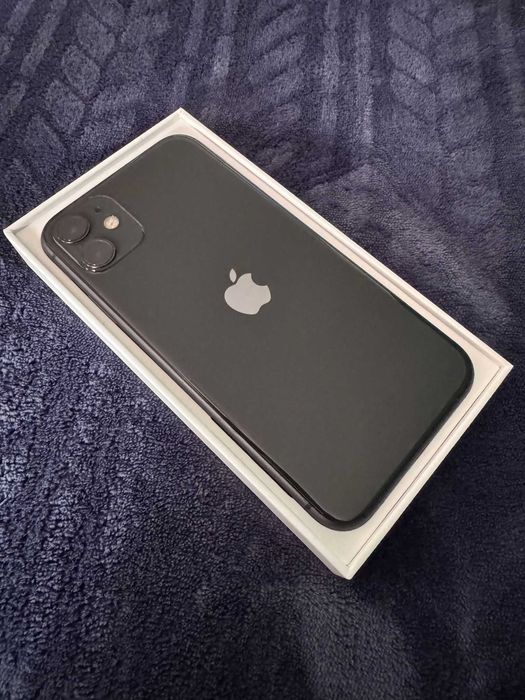 iPhone 11 128GB Black, stare impecabilă, cutie originală