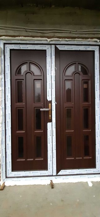 SALAMANDER Tamplarie PVC si Al (termopane)