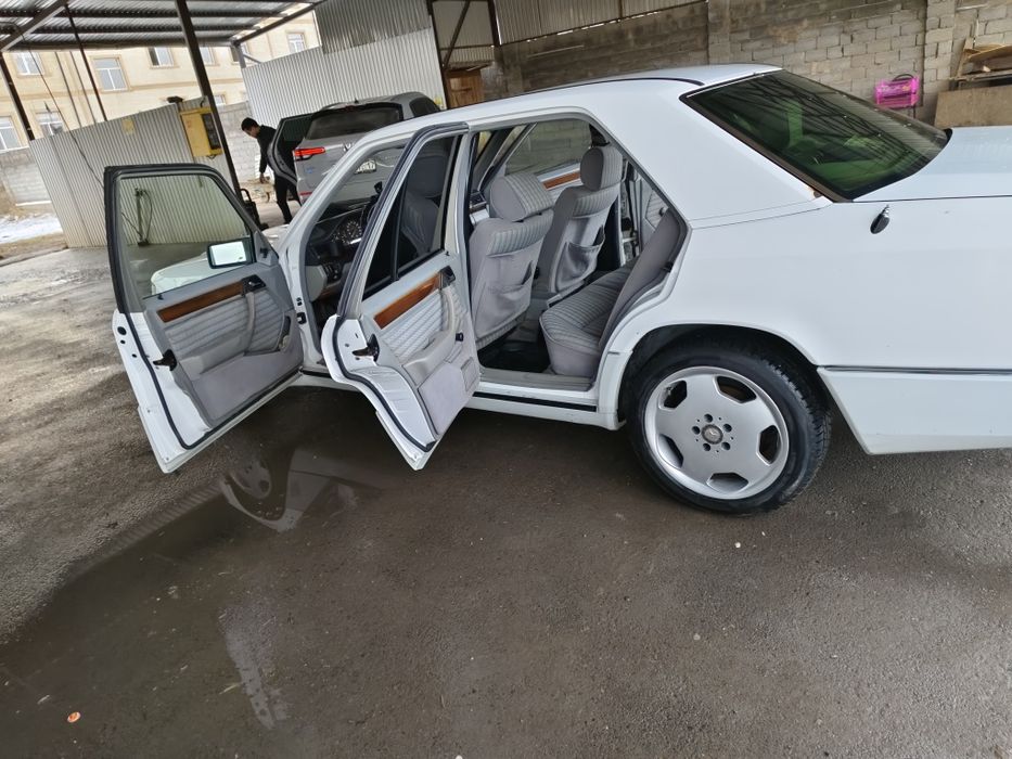 124 кузов 2.3 матор