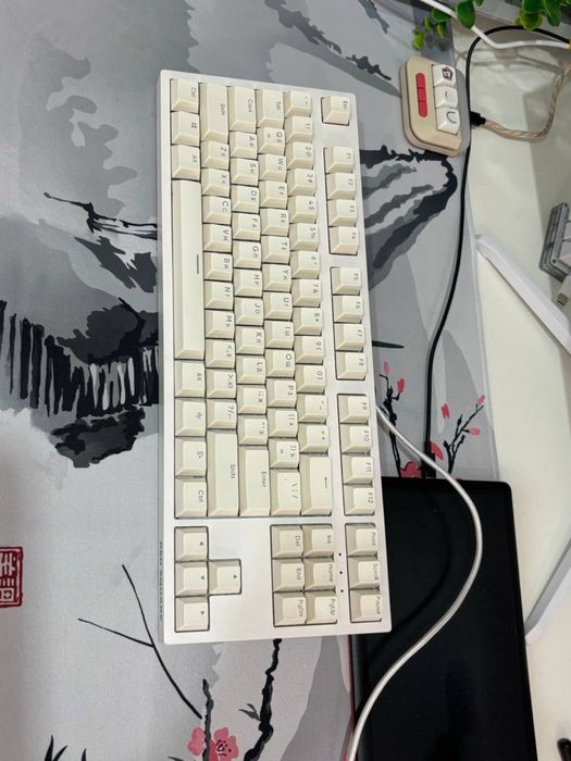 Клавиатура Red Square Keyrox TKL Classic, желтые свитчи