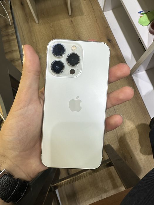 Iphone 13 pro white