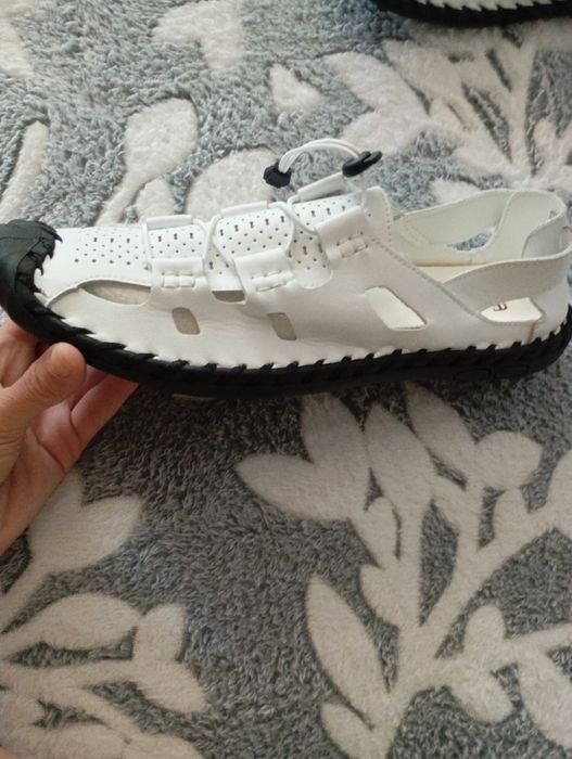 Продам мужские сандали