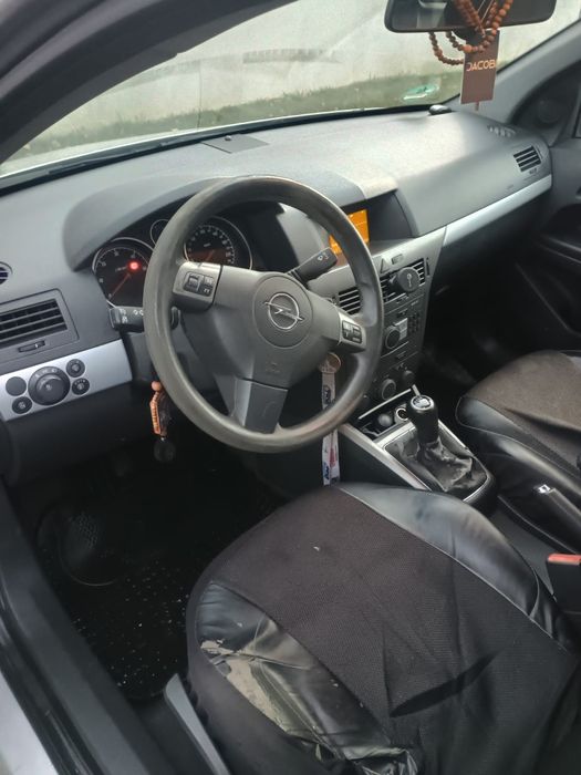 Vând Opel Astra H 1,9 CDTI fabricație 2006