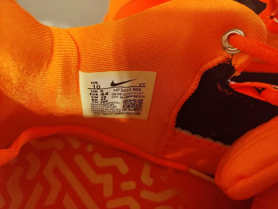 Кроссовки баскетбол