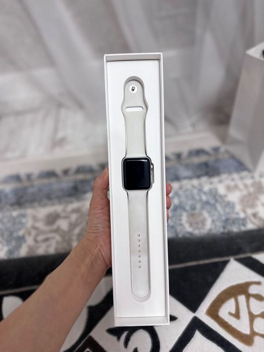 Продается Apple Watch 3 series