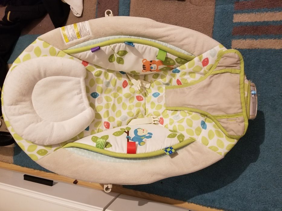 Balansoar copii, cu muzica si vibrații