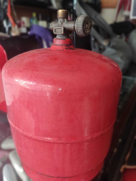 Моторен трион Хусварна Бензинова резачка Husqvarna Jonsered Turbo 2041