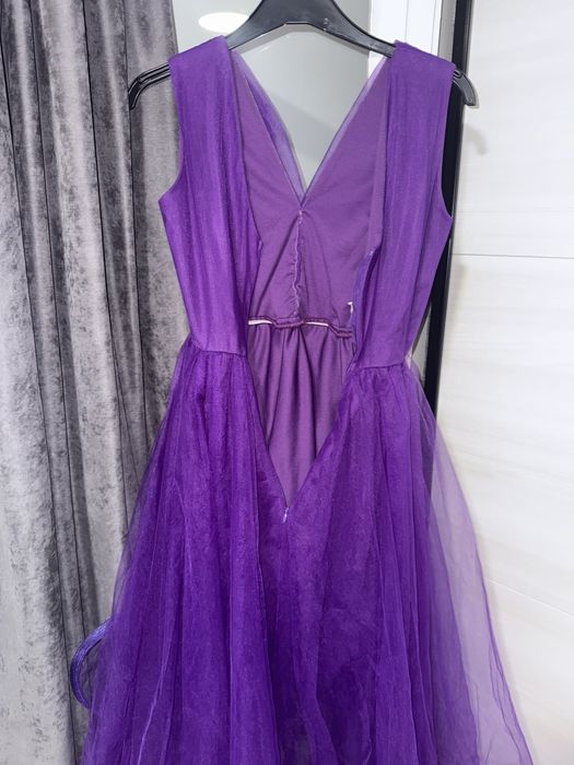 Rochie de nunta eleganta cu trenă