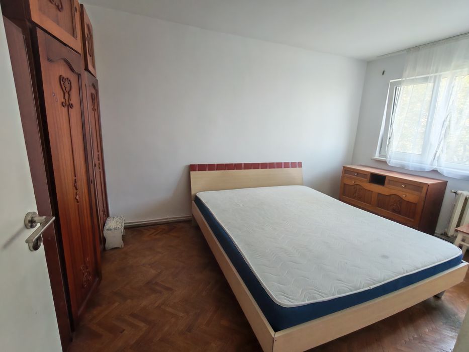chirie ap 3 camere