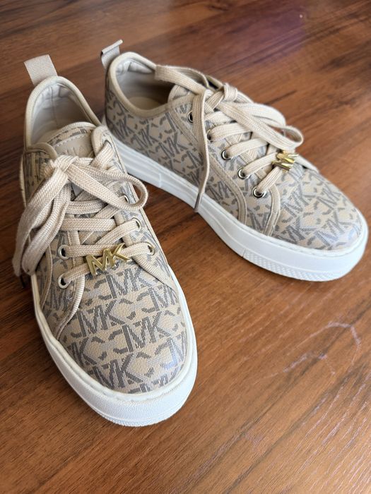 Обуви модные 38рр