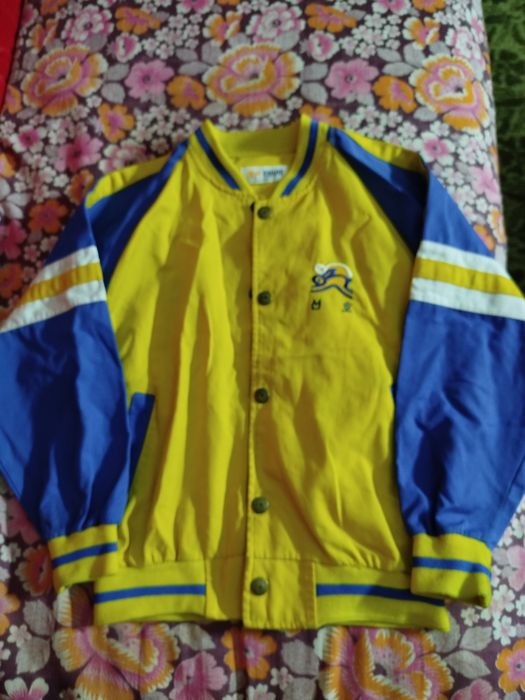 Ветровки детские в отличном состоянии